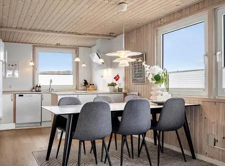 161-ringkobing-lodbergsvej-321 * Søndervig