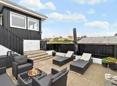 161-ringkobing-lodbergsvej-321 Ferienhaus *